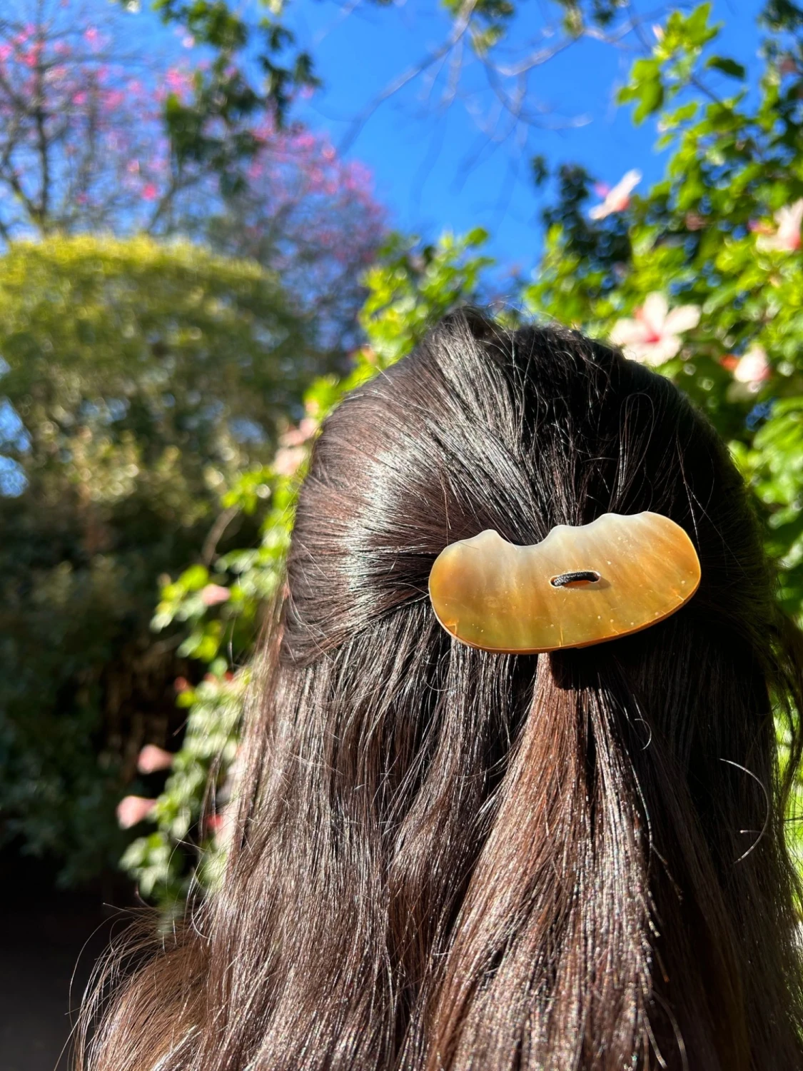 Nácar Head Piece