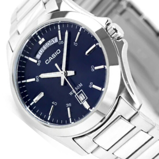 Reloj CASIO MTP1370D-2A2VDF Acero Plateado Esfera 40mm 0