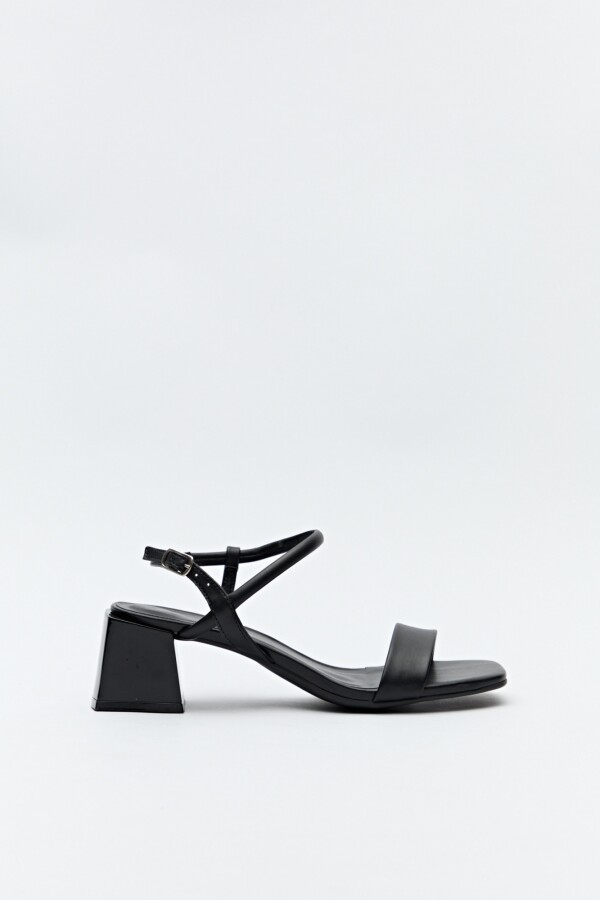 SANDALIA NINA Negro