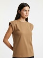 Remera Alisma Beige Oscuro