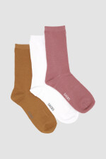 Pack de tres medias lisas. de algodón. en varios colores sur Variante 42