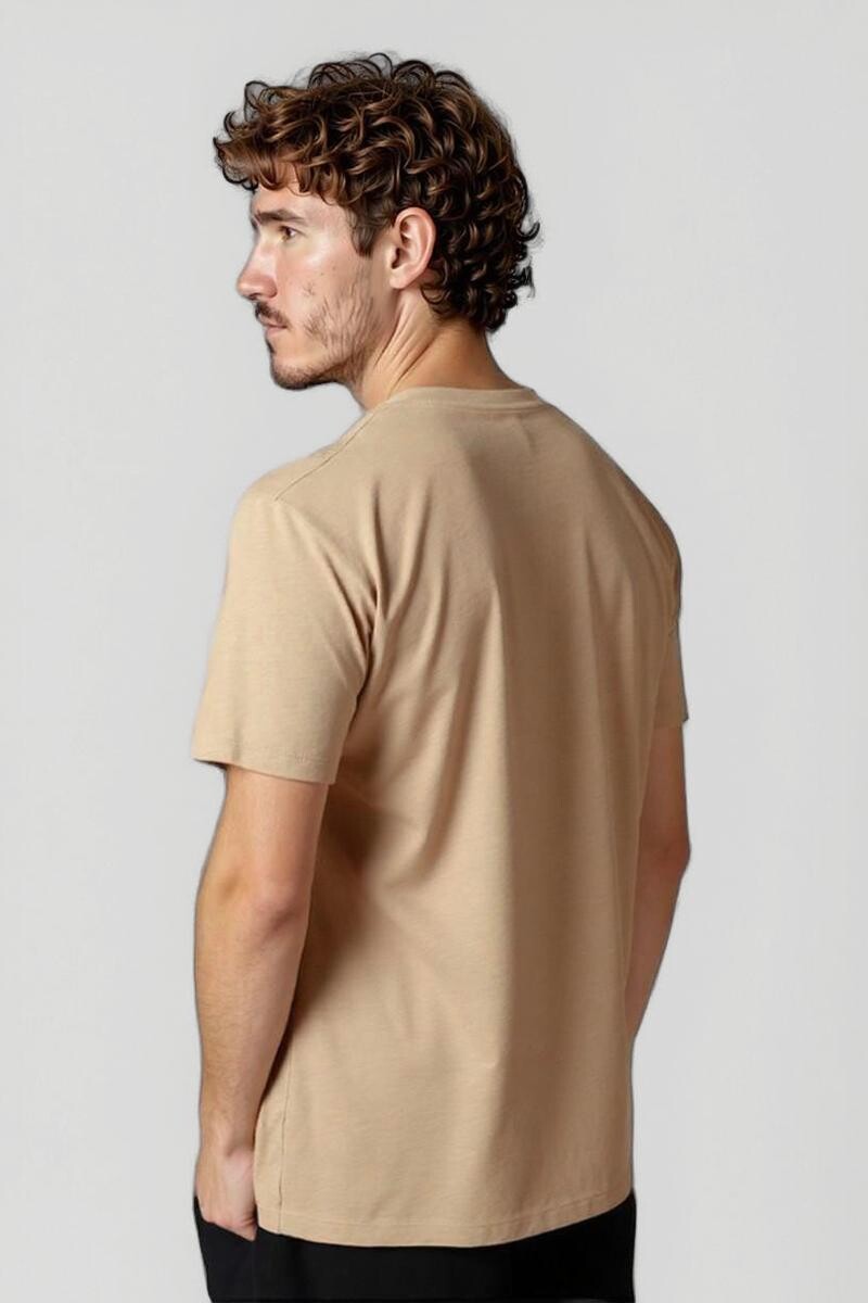 Remera Enzo Beige