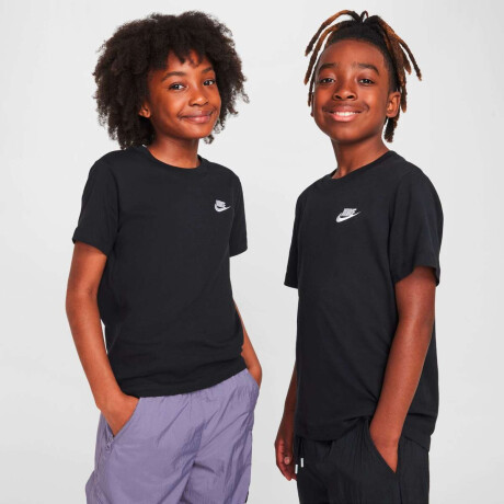 Remera Nike Sportswear de Niños Negro