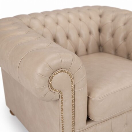Sofá Chesterfield Novo - Cuero Básico - 1 cuerpo Arena - (Preventa)