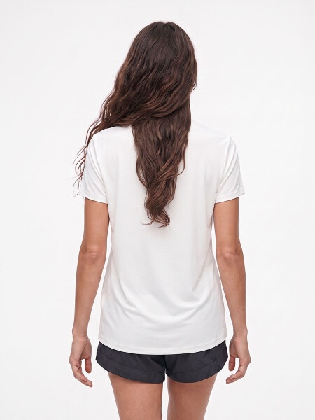 REMERA MOUTON OFF WHITE