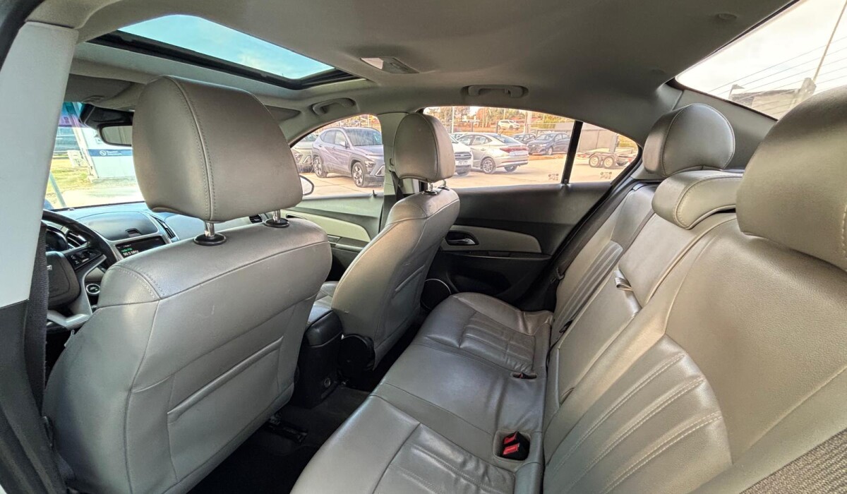 Chevrolet Cruze 1,8 LTZ - 2015 Chevrolet Cruze 1,8 LTZ - 2015