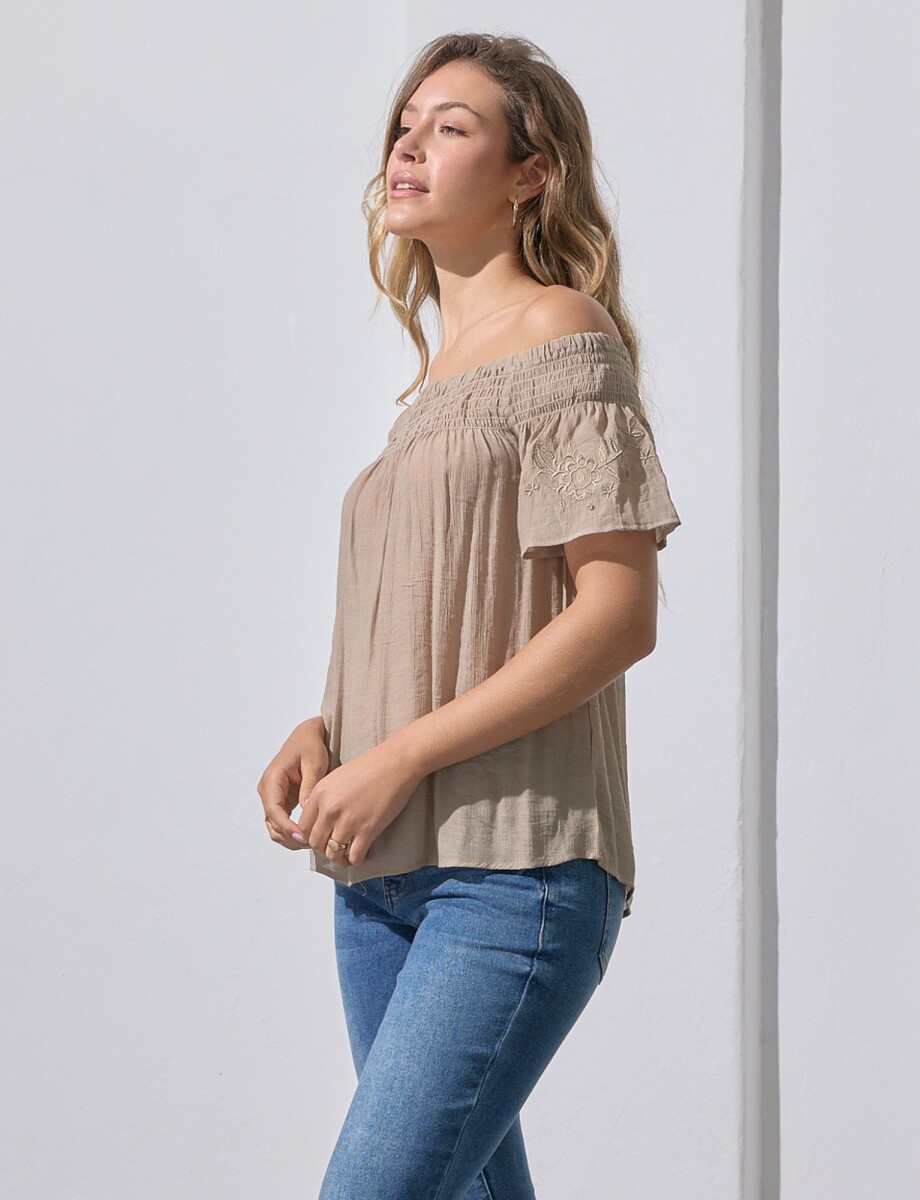 Blusa Bordado - Beige 