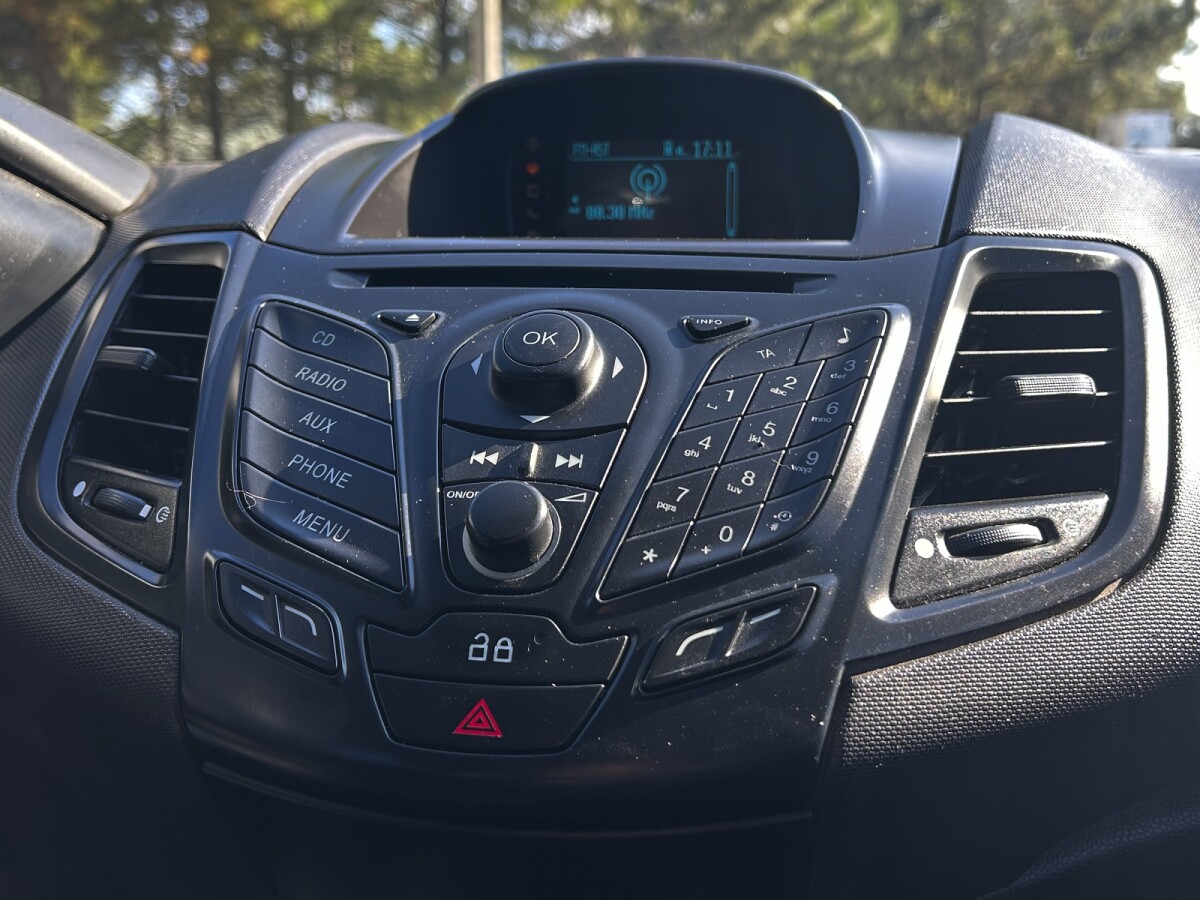 Ford Fiesta S 1.6 Extra Full | Permuta / Financia Ford Fiesta S 1.6 Extra Full | Permuta / Financia