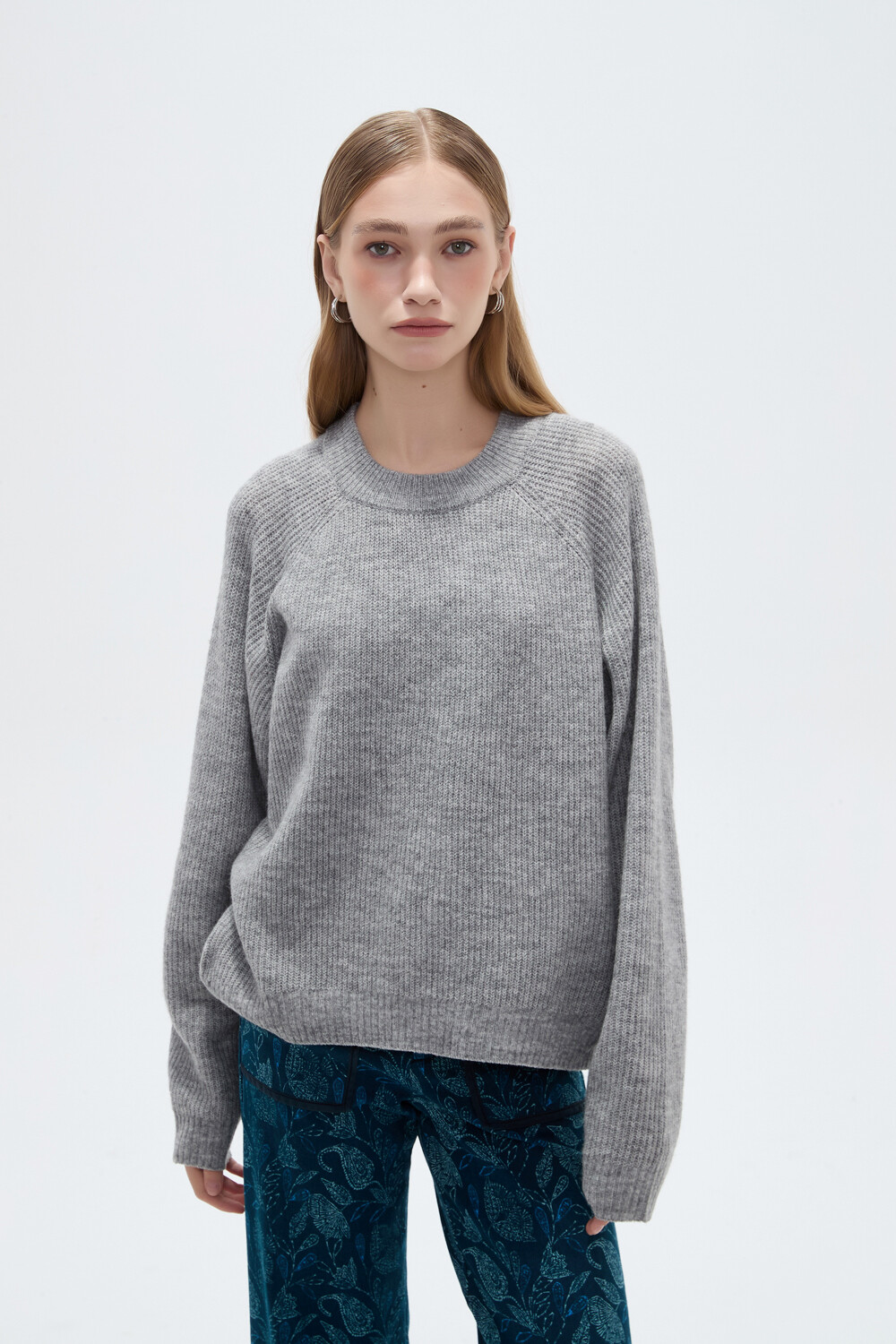 Sweater Chulia Gris Melange Medio