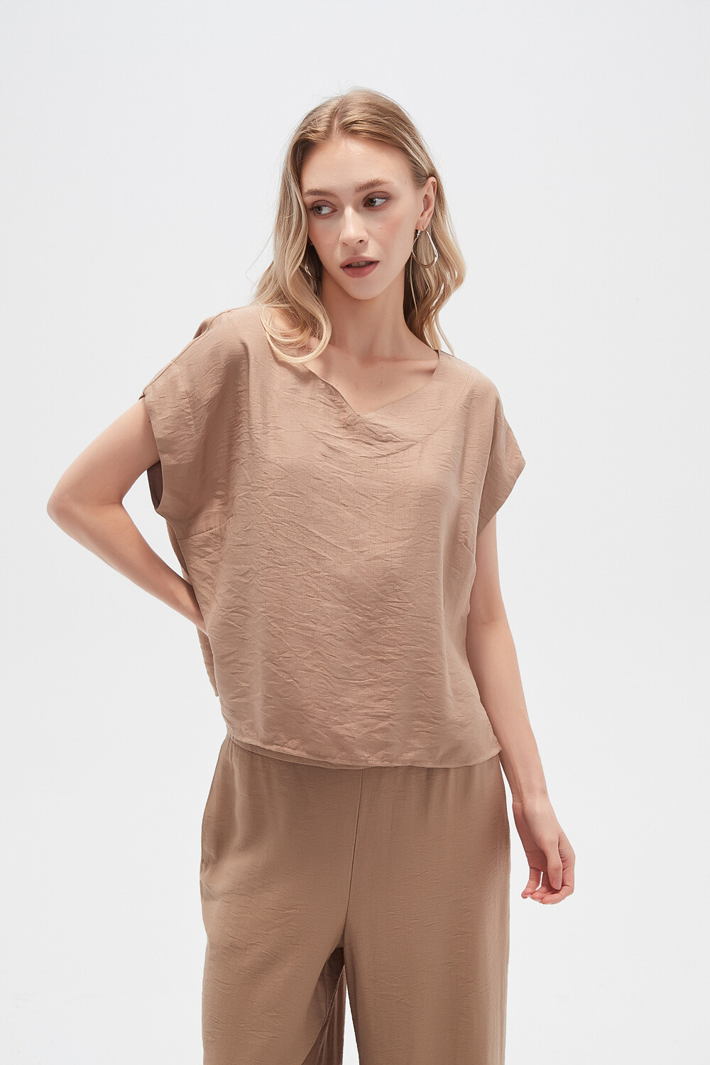 Blusa Elaisa Beige Oscuro