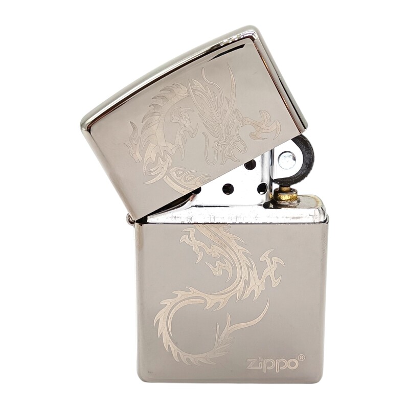 Encendedor ZIPPO 49030 Chinese Dragon Design - ZP490337 plateadouniforme