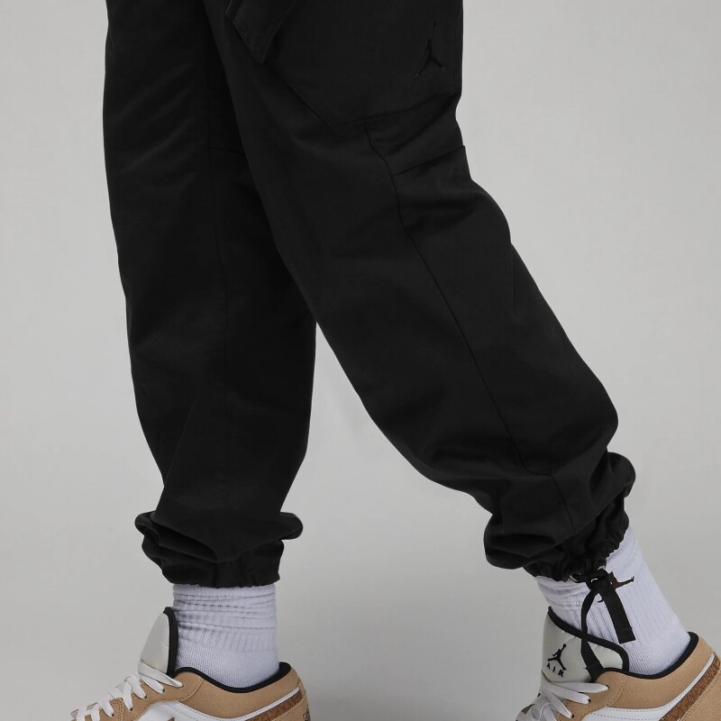 PANTALON NIKE JORDAN ESSENTIAL CHICAGO PANTALON NIKE JORDAN ESSENTIAL CHICAGO