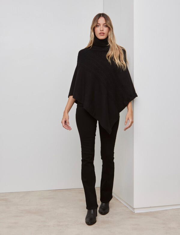 Poncho Trenza NEGRO