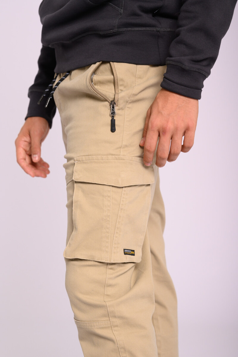 Pantalón cargo Khaki