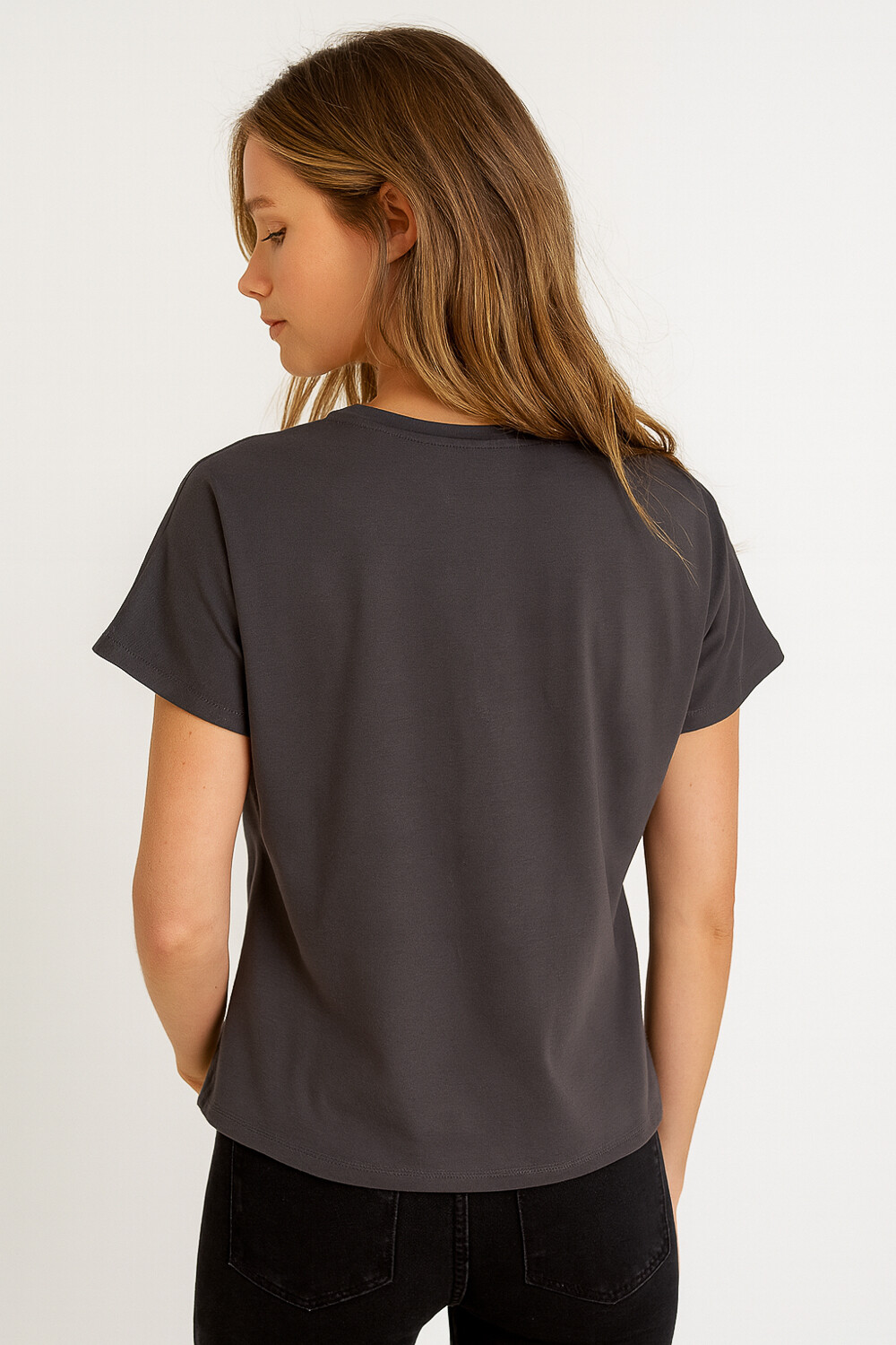 Remera Fylo Gris Oscuro