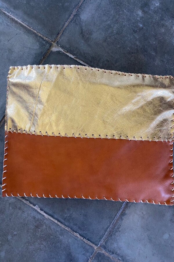 Half Leather Envelope Dorado