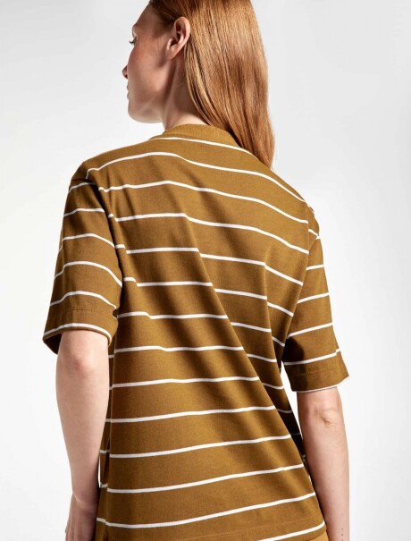 CAMISETA CON RAYAS Y BOLSILLO MARRÓN