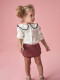 Blusa Cuello Grande Con Vivos En Contraste Blanco