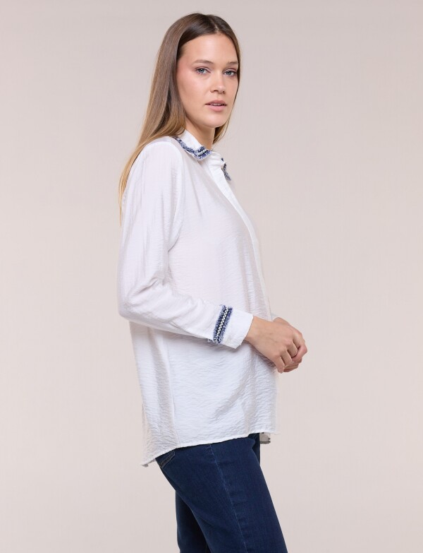 Camisa Con Bordado Desflecado CRUDO