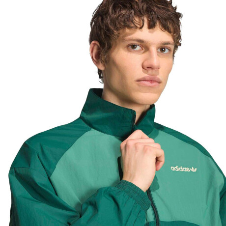 Abrigo Múnich 93 de Hombre Verde
