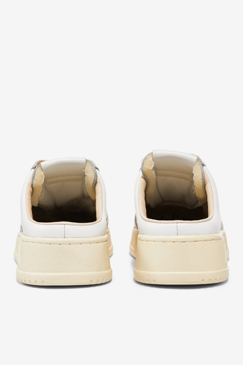 ZAPATILLA MULE LOW Plata