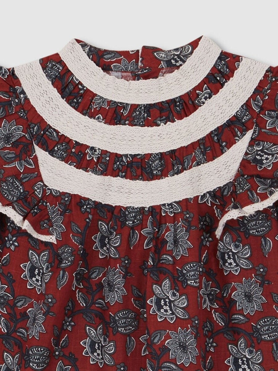 Blusa Con Tiras Bordado Coral Oscuro