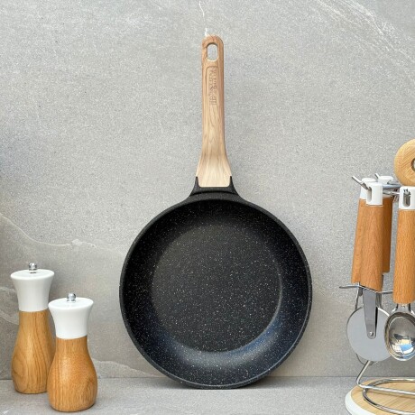 Sarten Aluminio Fundido Recubrimiento Cerámico 24cm MGC - Negro Sarten Aluminio Fundido Recubrimiento Cerámico 24cm MGC - Negro