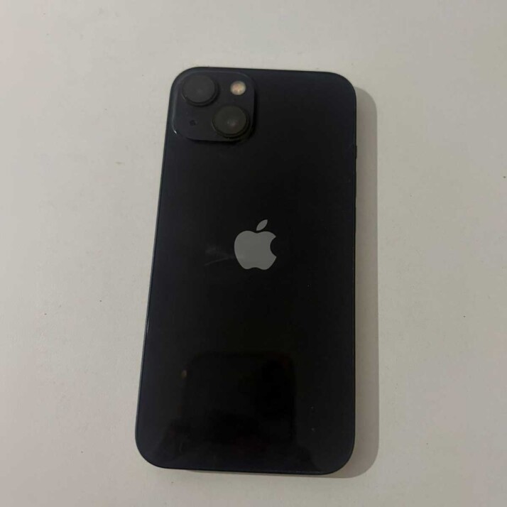 iPhone 13 128GB - Midnight iPhone 13 128GB - Midnight