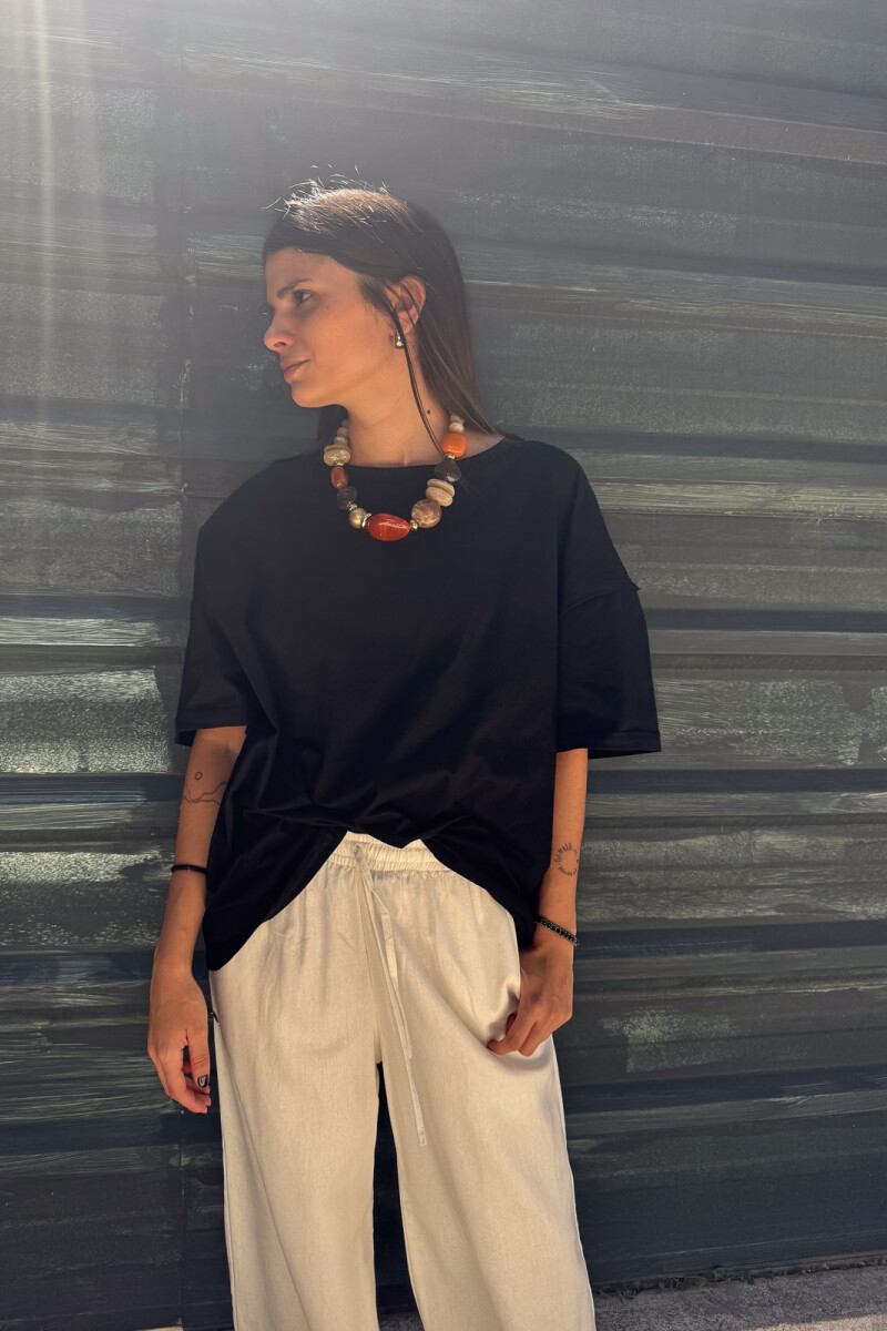 Remera Rodra NEGRO