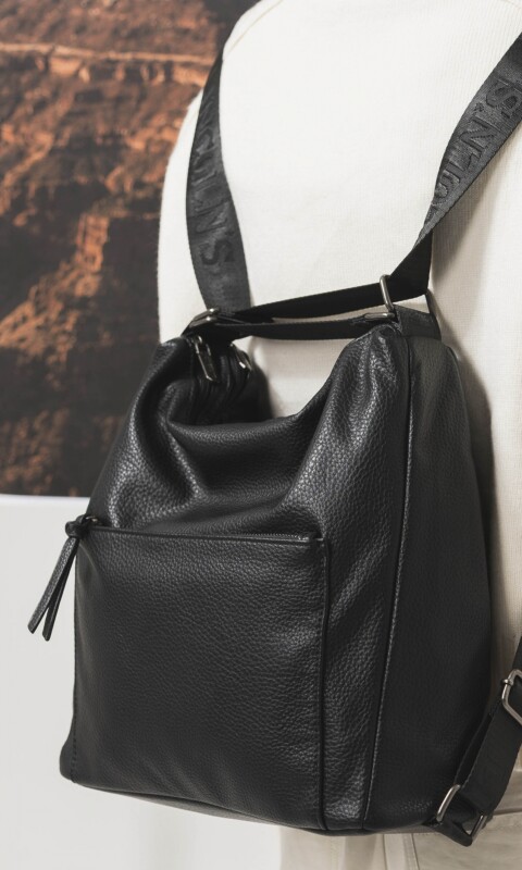 CARTERA MOCHILA KELLY NEGRO