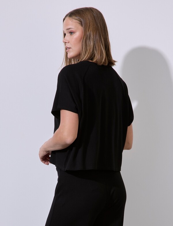 Remera Crop Rib NEGRO