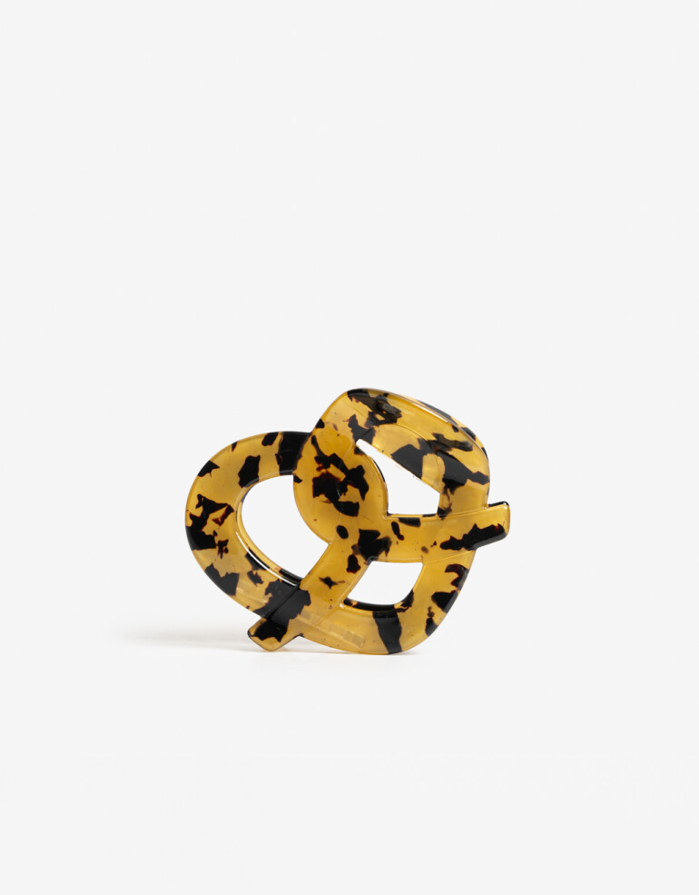 Broche Carey Broche Acrílico Pretzel Carey - Marron Carey