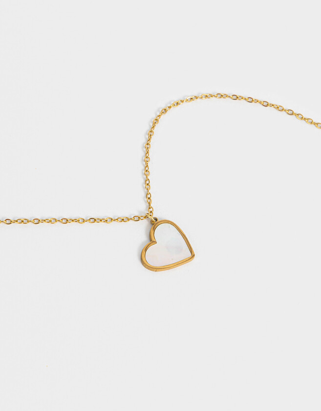 Cadena Corta con Dije Acero quirúrgico Cadena Corta Con Dije Acero Quirúrgico - Dorado