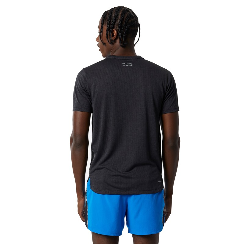 Remera New Balance de Hombre IMPACT RUN - MT21262BK BLACK