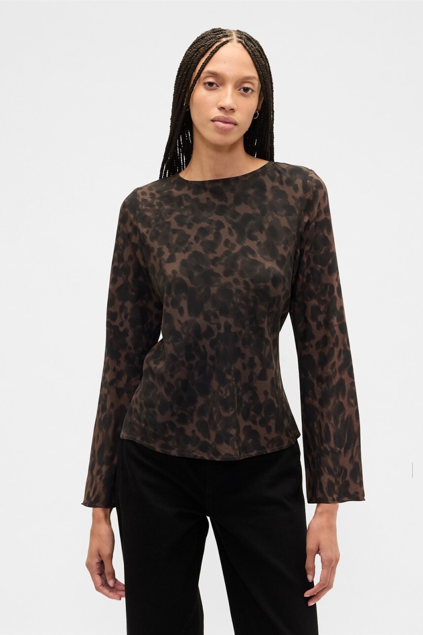 Remera Cuello Bote Mujer Brown Leopard