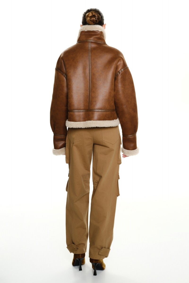 CHAQUETA Marron