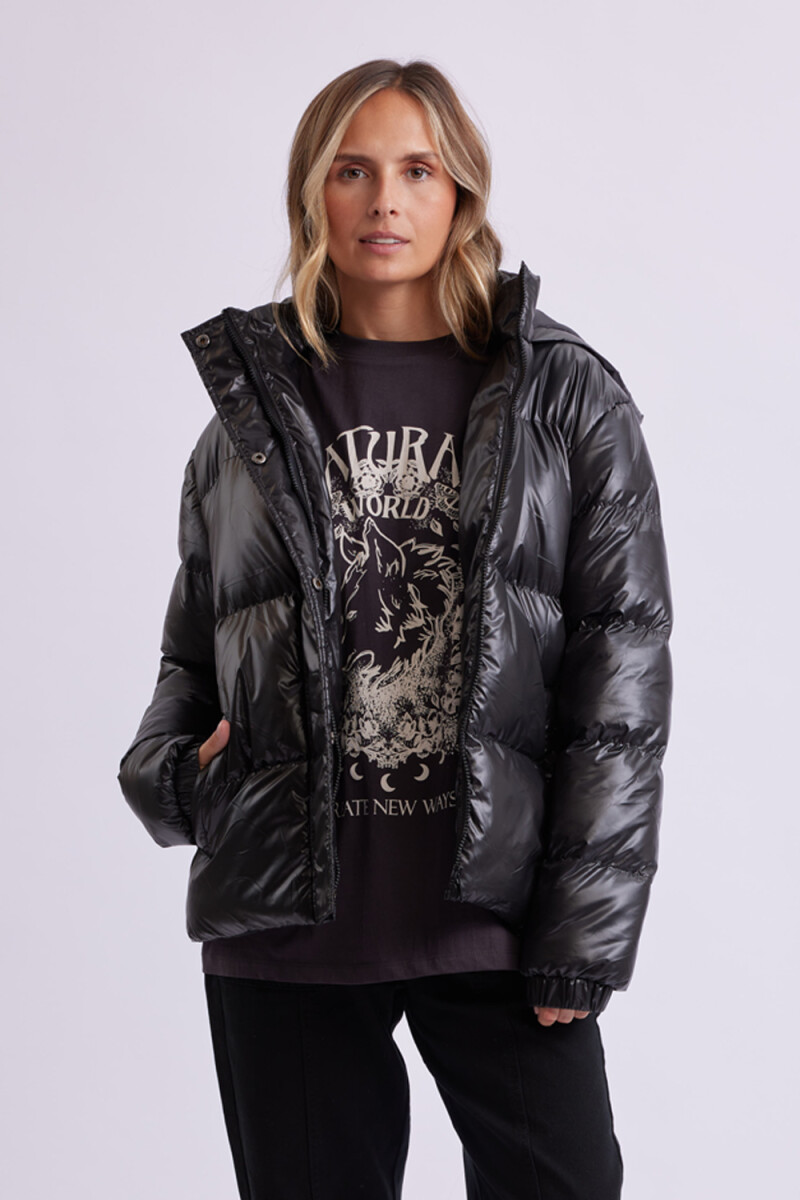 Campera de abrigo con capucha Negra