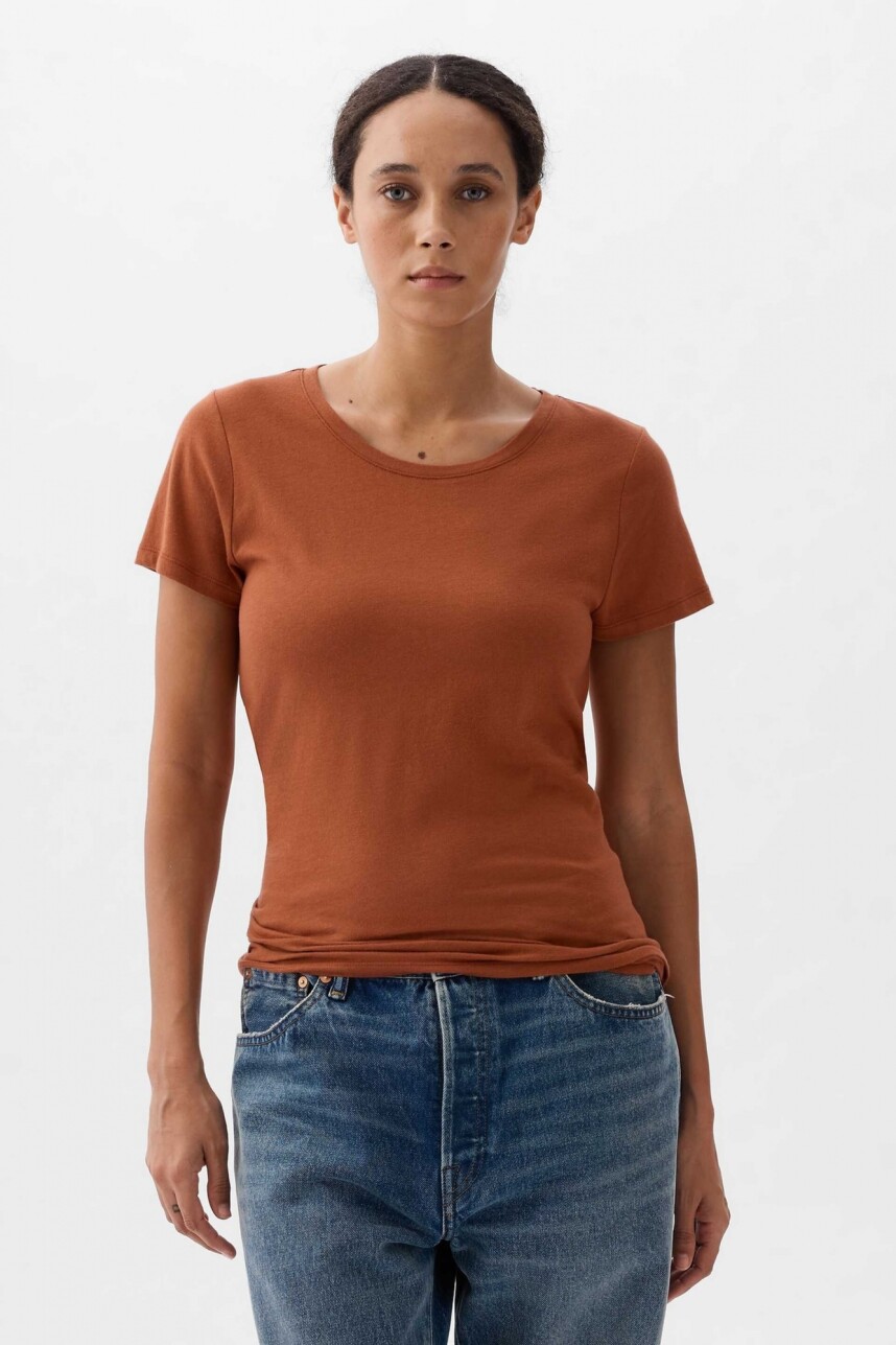 Remera Cuello Redondo Manga Corta Mujer Baked Clay 18-1441 Tcx