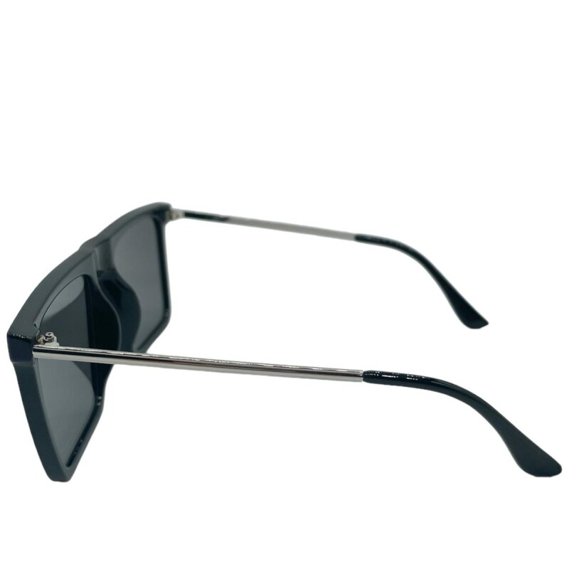 SMS233020 negrouniforme