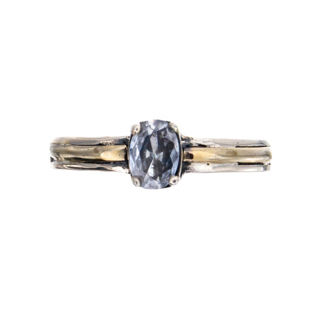 Anillo de plata 925, double en oro 18 ktes y circonia. Anillo de plata 925, double en oro 18 ktes y circonia.