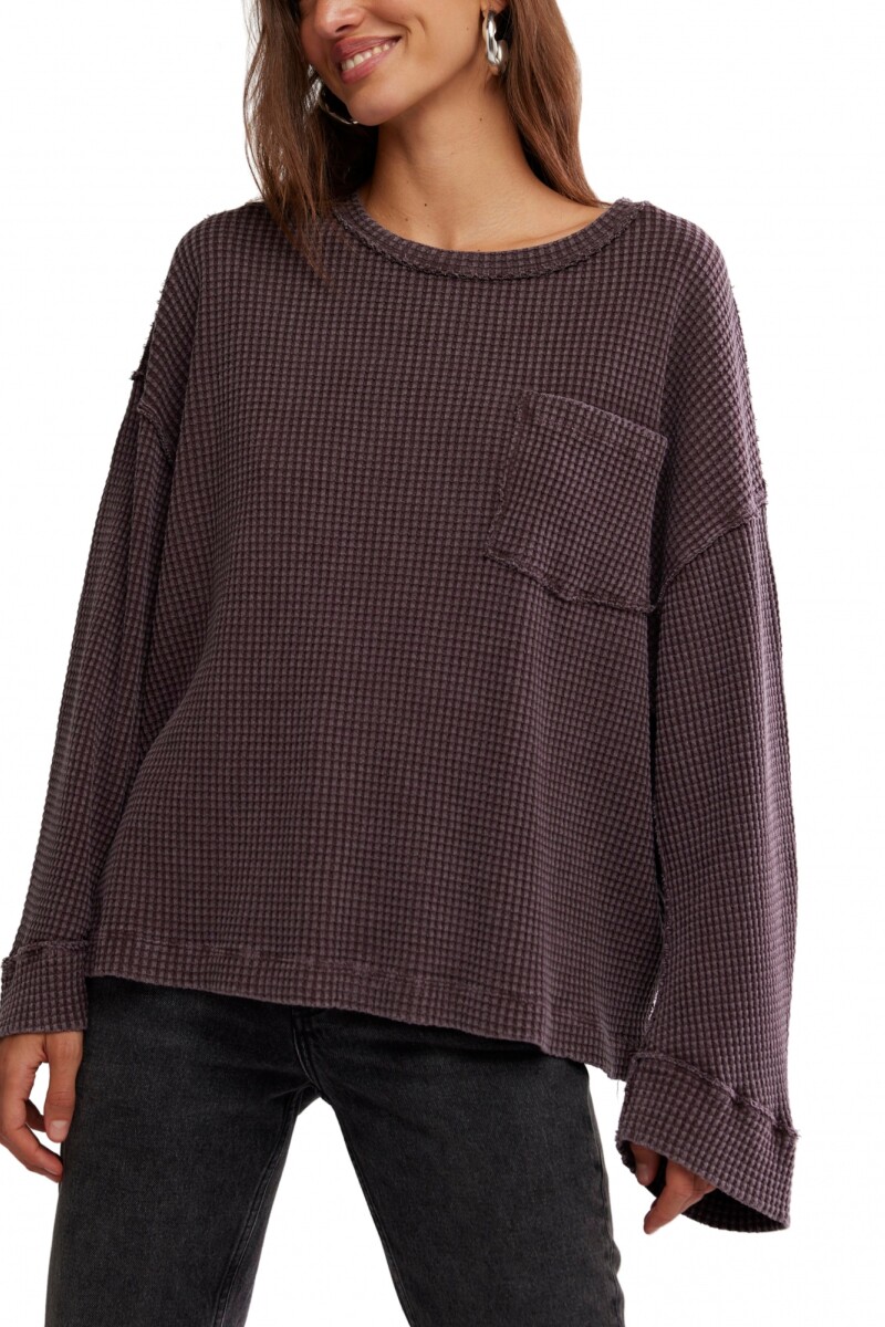 CAMISETA POCKET Violeta