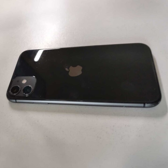 iPhone 11 128GB - Black iPhone 11 128GB - Black