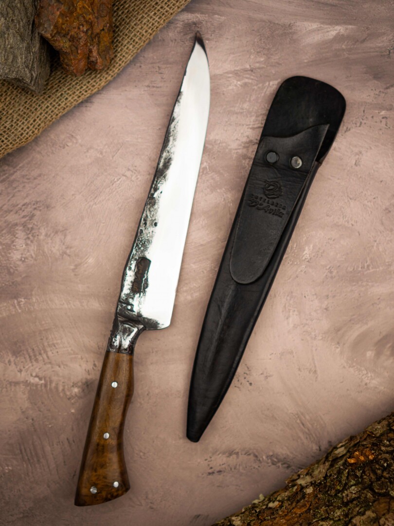 Cuchillo forjado, Cabo D'Avila Brut Forj