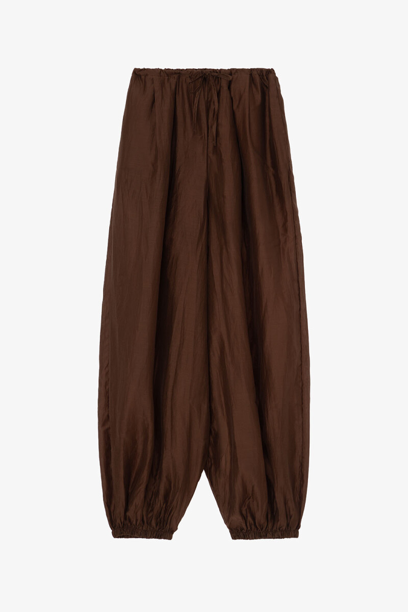 PANTALON ARRUGADO Marron