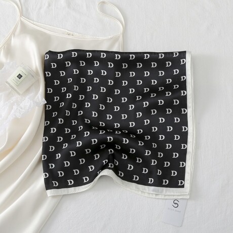 Pañuelo De Seda Grande Negro D