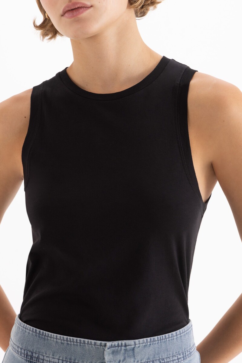 MUSCULOSA MUMI Negro