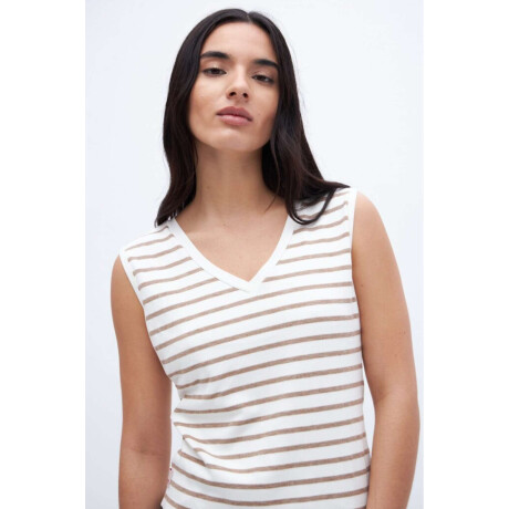 Musculosa Moira Rayas arena