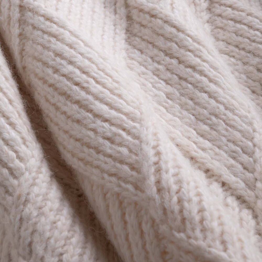 PIE DE CAMA POLIESTER KNIT SPING