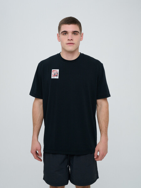 REMERA STAMP Umbro Hombre 002