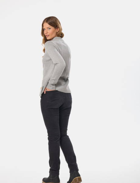 PANTALON DE PANA CON SPANDEX Gris